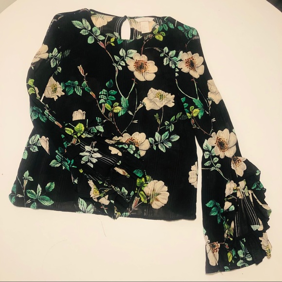 H&M | Floral Sheer Blouse w/ Bell Sleeves - Picture 6 of 8